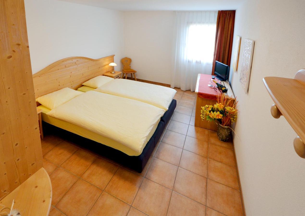 Hotel-Aparthotel Сан-Бернардино Номер фото